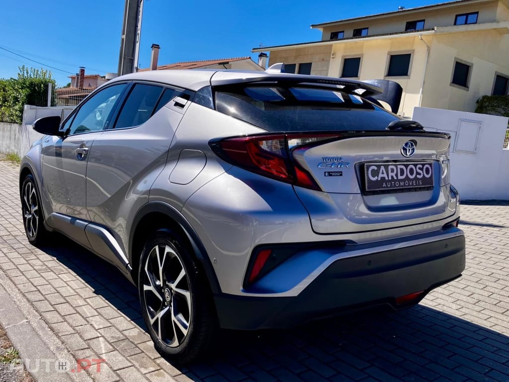 Toyota C-HR 1.8 Hybrid Exclusive