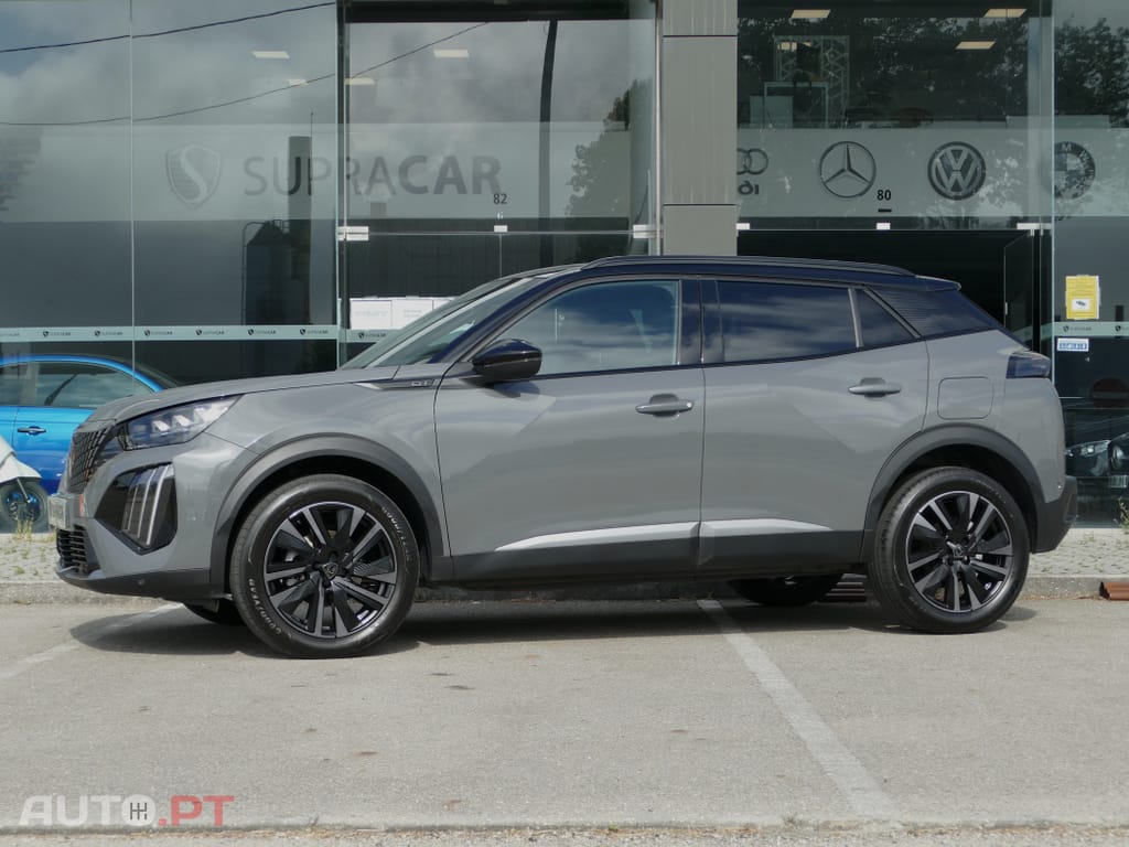 Peugeot 2008 1.2 PureTech GT EAT8