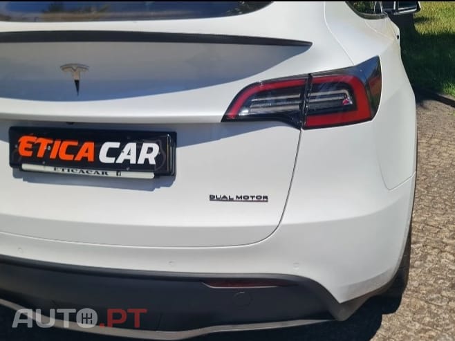 Tesla Model Y Performance Tração Integral