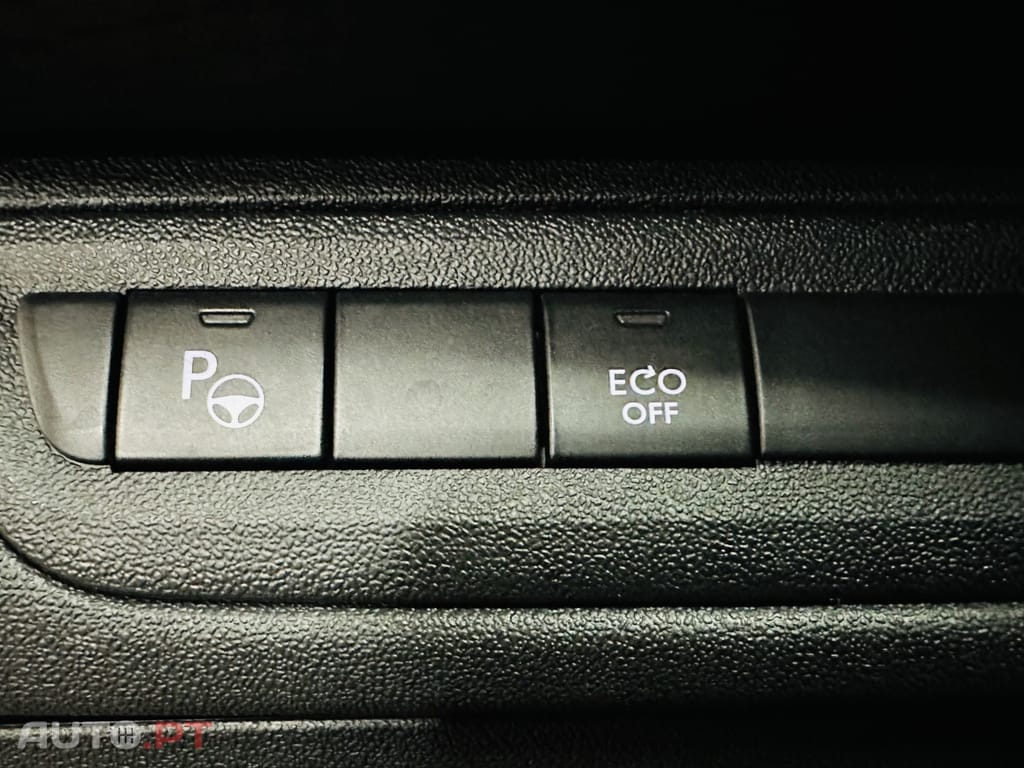 Peugeot 2008 1.2 PureTech GT Line EAT6