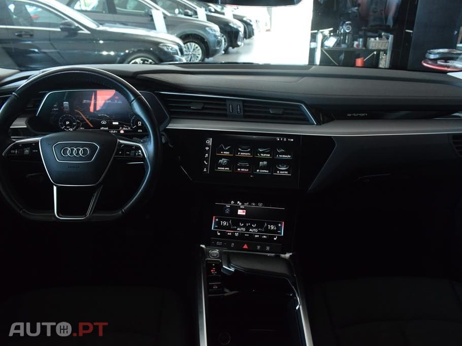 Audi E-Tron 55 quattro Advanced