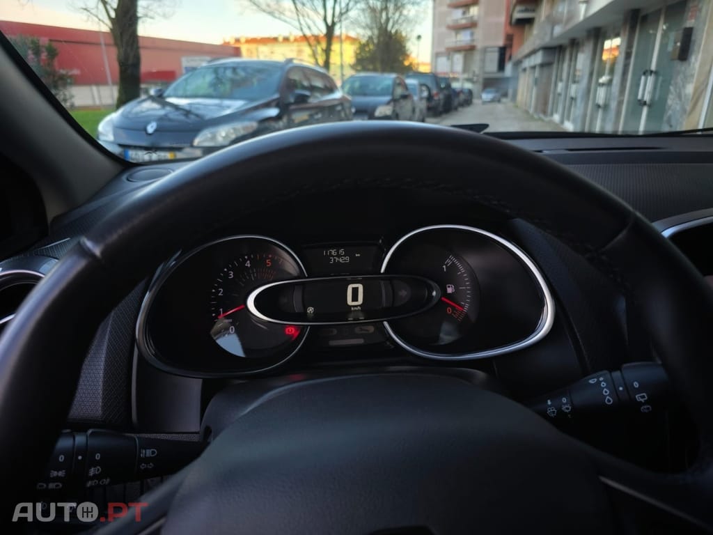 Renault Clio Sport Tourer 1.5 dCi Limited