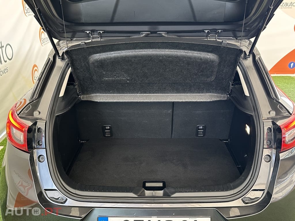 Mazda CX-3 1.5 Sky.Excellence HT Navi