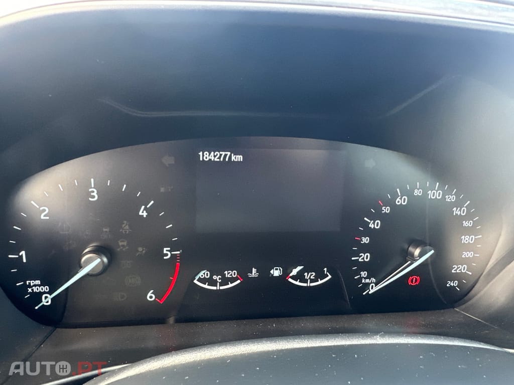 Ford Focus SW 1.5 TDCi EcoBlue Titanium