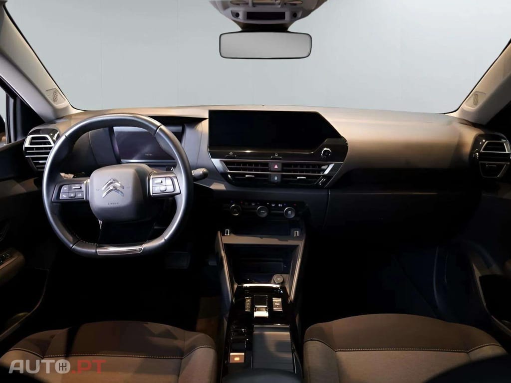Citroen C4 1.2i Feel EAT8