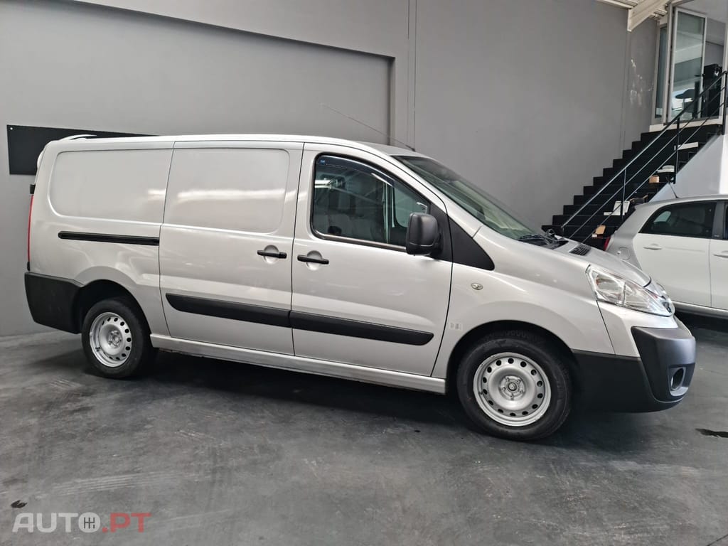 Citroen Jumpy Outro