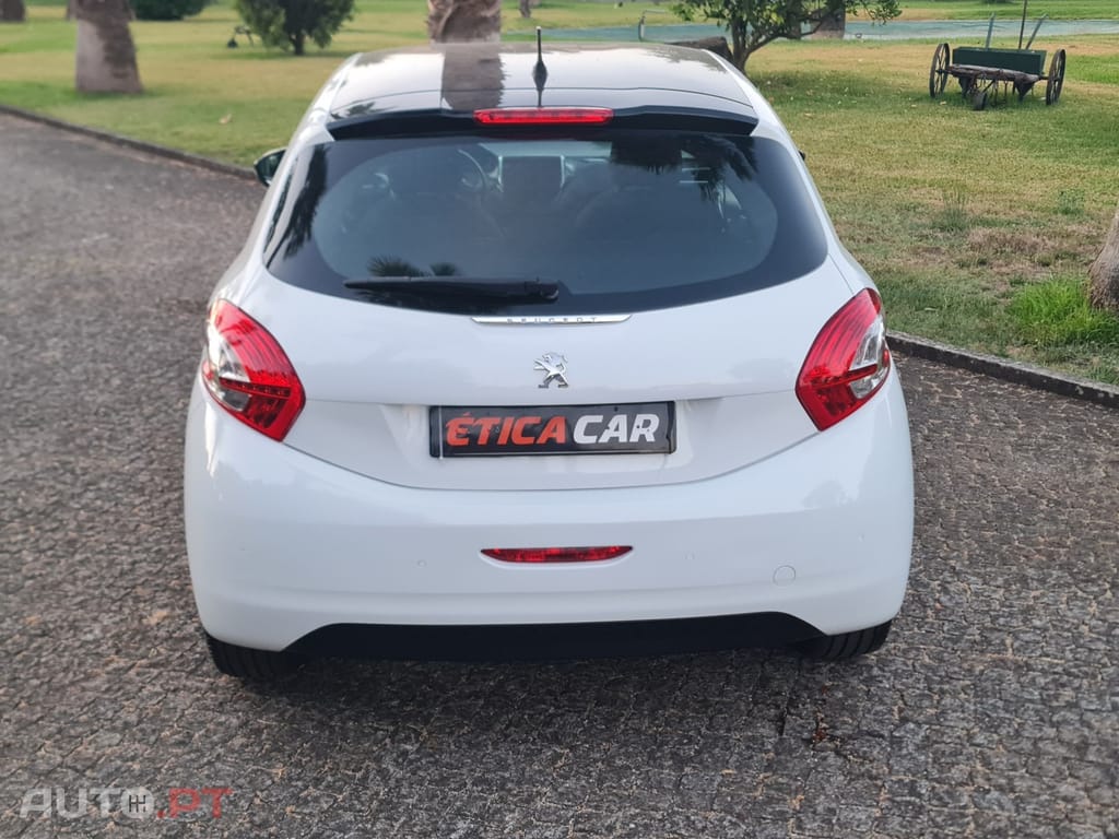 Peugeot 208 1.4 HDi Allure