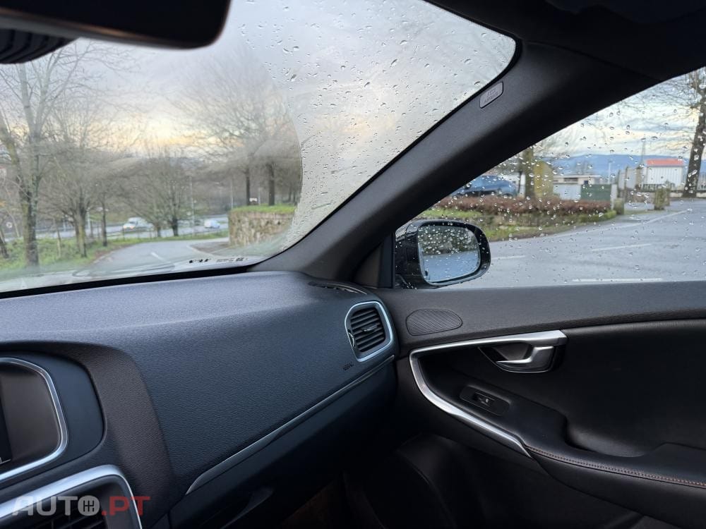 Volvo V40 2.0 D2 Ocean Race Edition