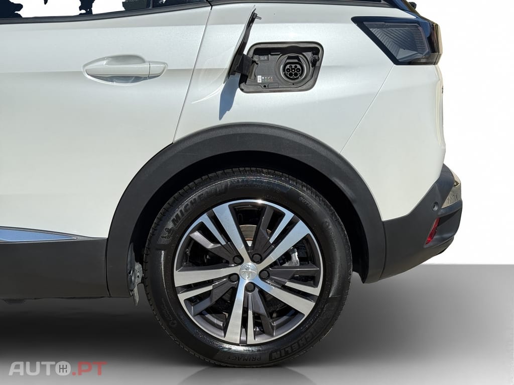 Peugeot 3008 1.6 Hybrid Allure e-EAT8