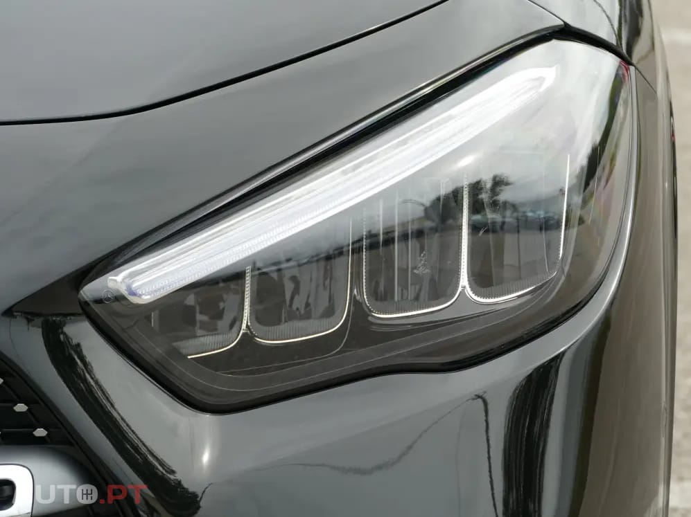 Mercedes-Benz GLA 250 e AMG Line