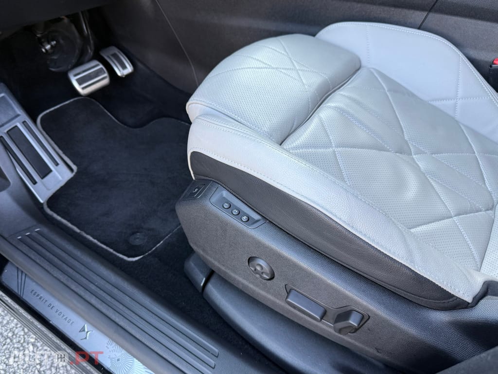 DS DS7 7 1.5 BlueHDi Esprit De Voyage EAT8