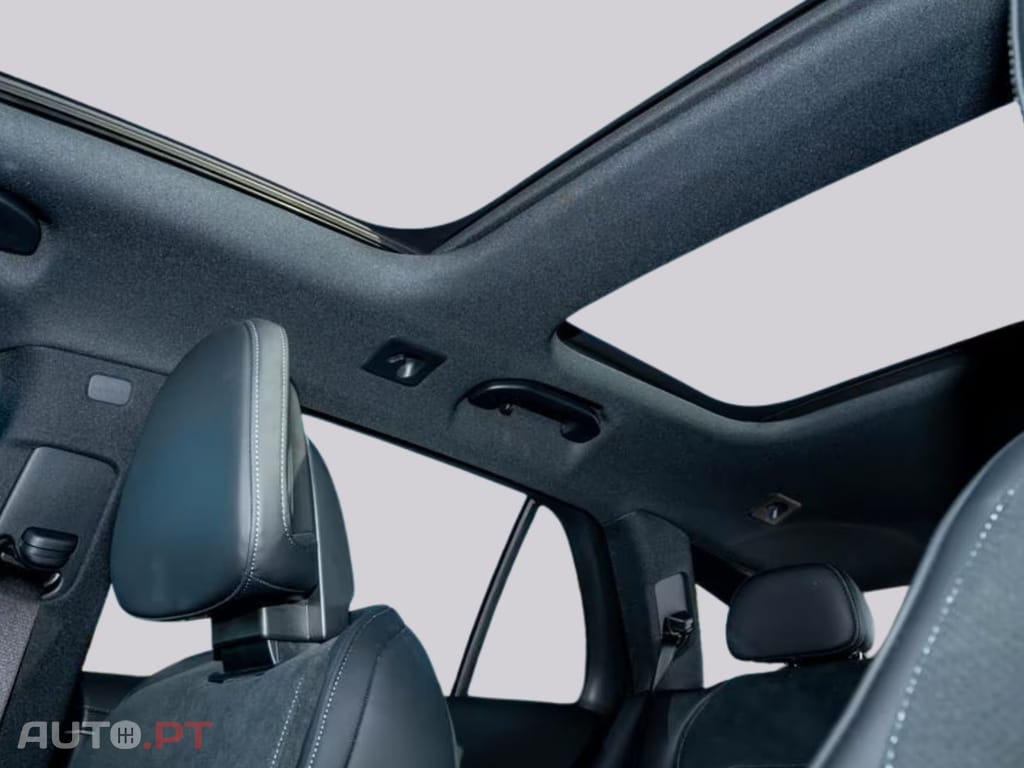 Mercedes-Benz E 220 I.V.A DEDUTÍVEL d AMG