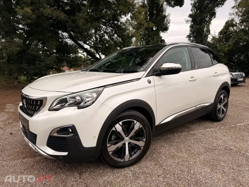 Peugeot 3008 1.6 BlueHDi Crossway EAT6