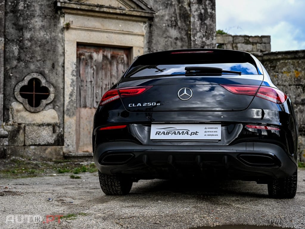Mercedes-Benz CLA 250 e AMG Line