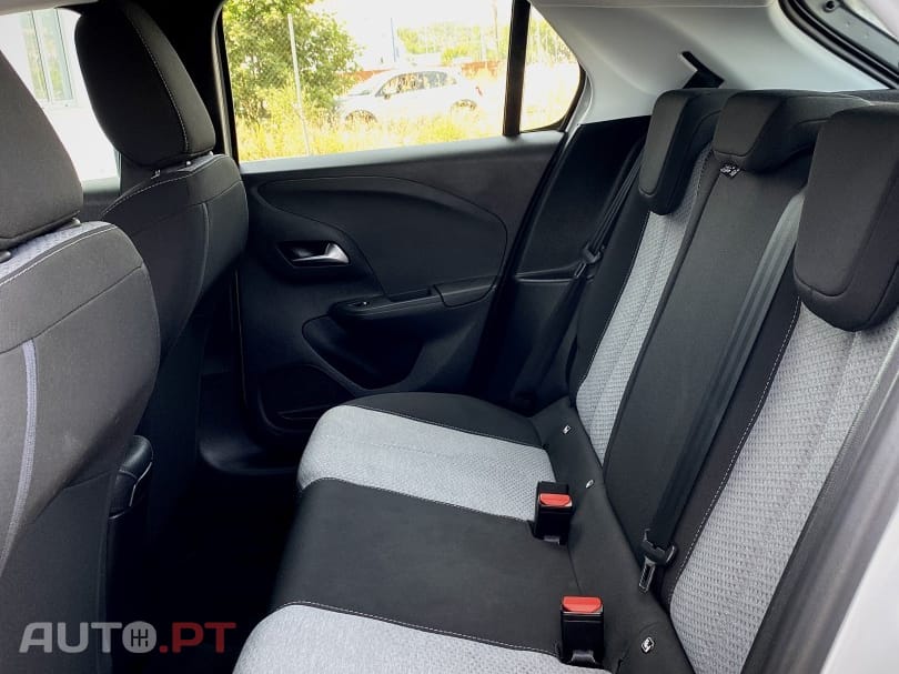 Opel Corsa 1.2 Business Edition