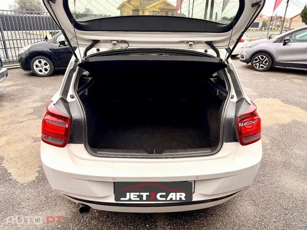 BMW 116 i Aut. Sport Line