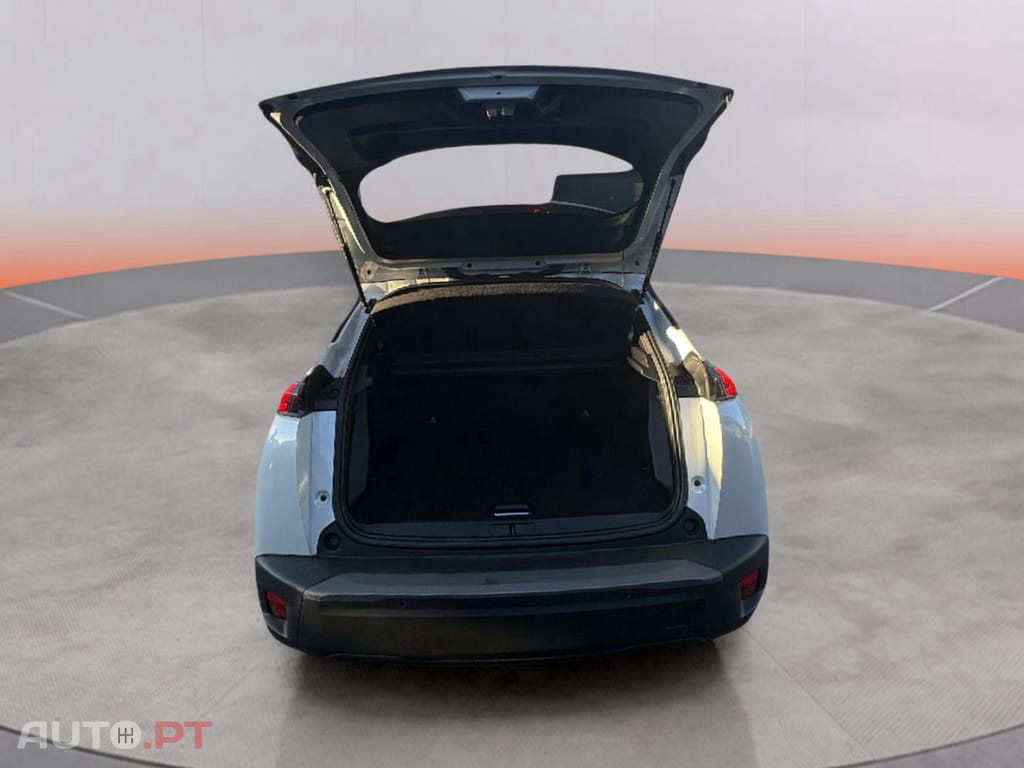 Peugeot E-2008 Allure