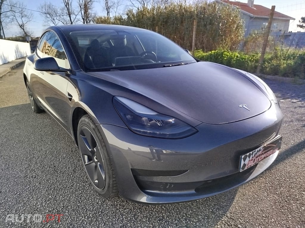 Tesla Model 3 Tração Traseira Premium