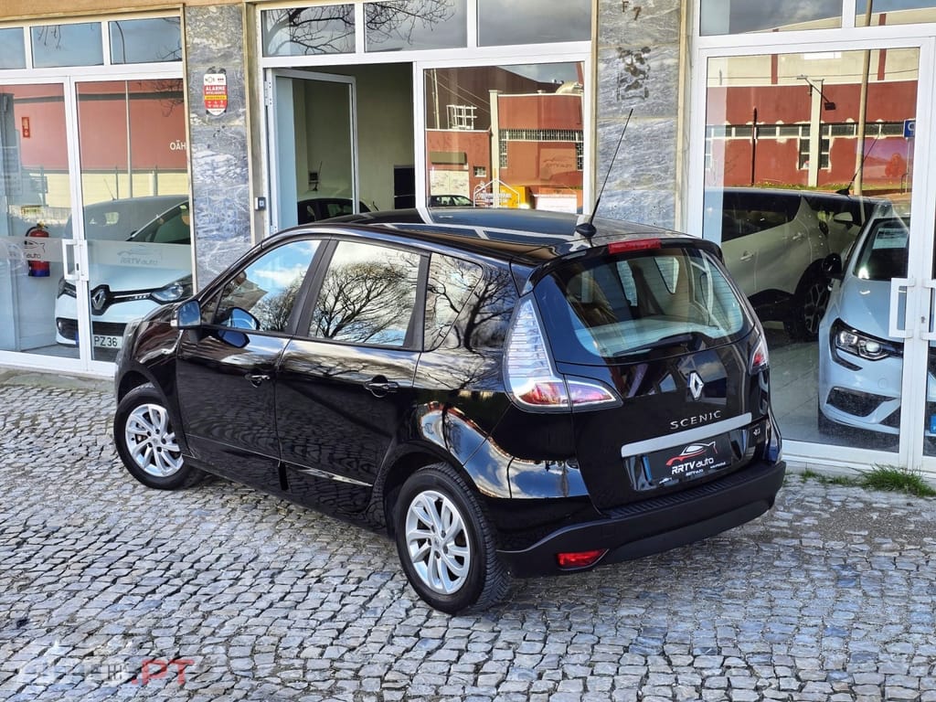 Renault Scénic 1.5 dCi Dynamique S EDC