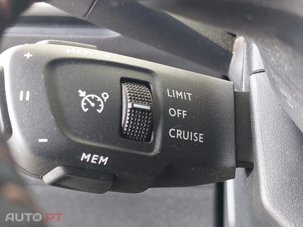 Peugeot 3008 1.5 BlueHDi Active Pack