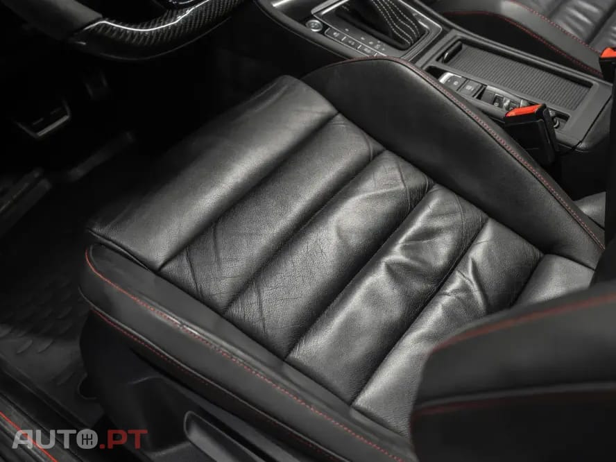 Volkswagen Golf 2.0 TSi GTi DSG Performance