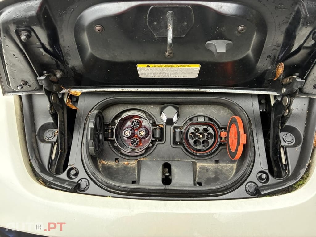 Nissan Leaf N-Connecta