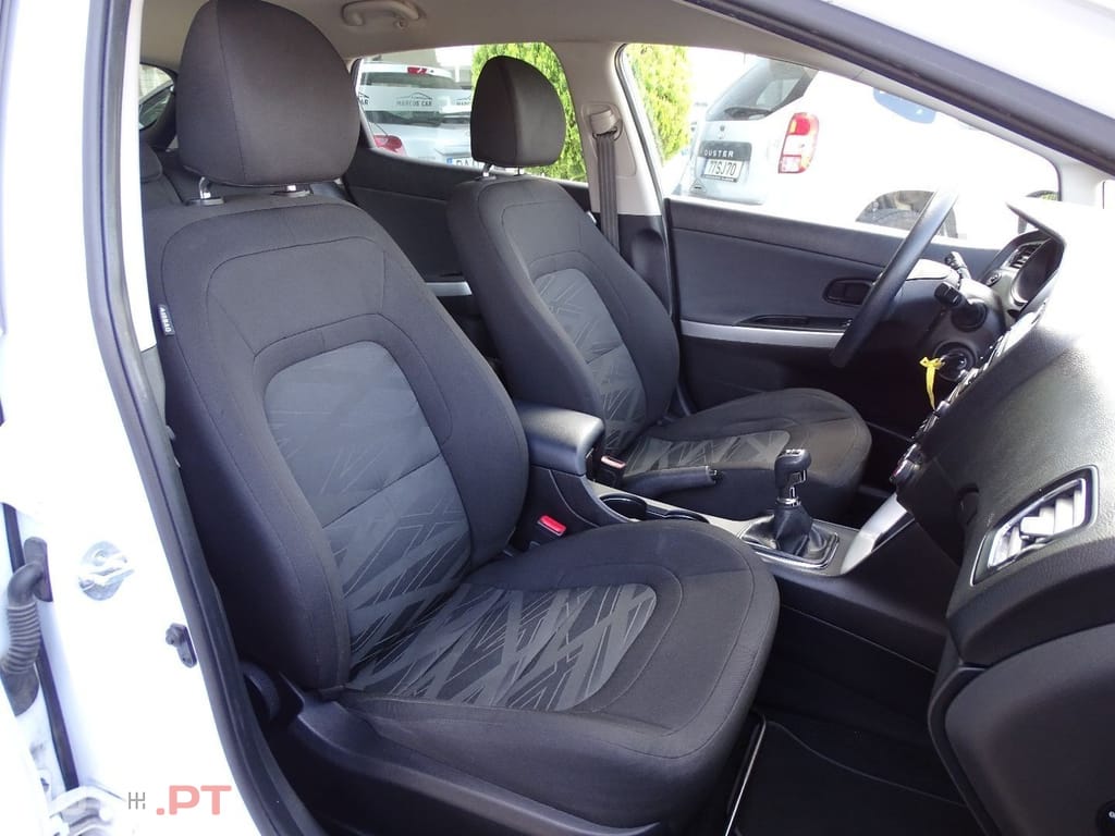 Kia Ceed 1.6 CRDi Urban