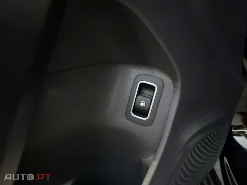 Mercedes-Benz A 250 e 8G-DCT Advanced Progressive