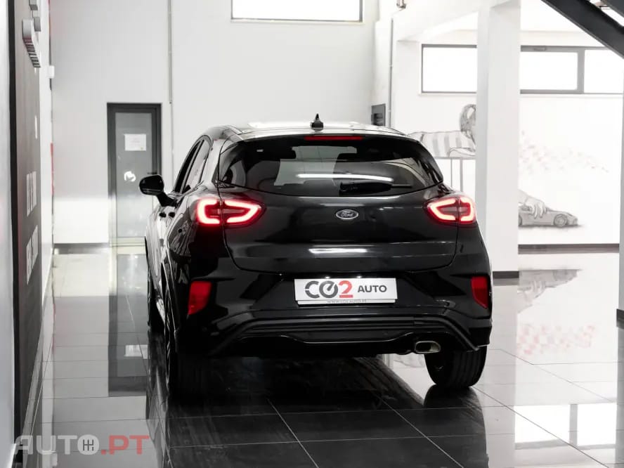 Ford Puma 1.0 EcoBoost MHEV ST-Line