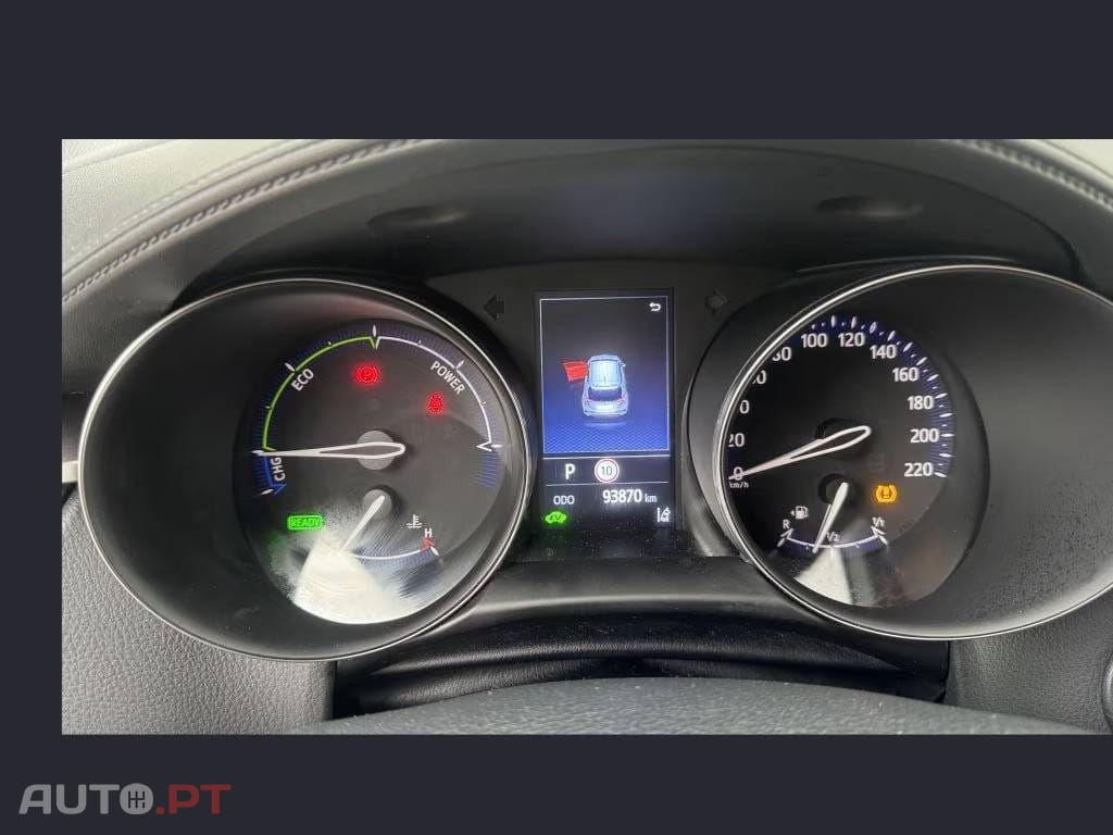 Toyota C-HR 1.8 Hybrid Team