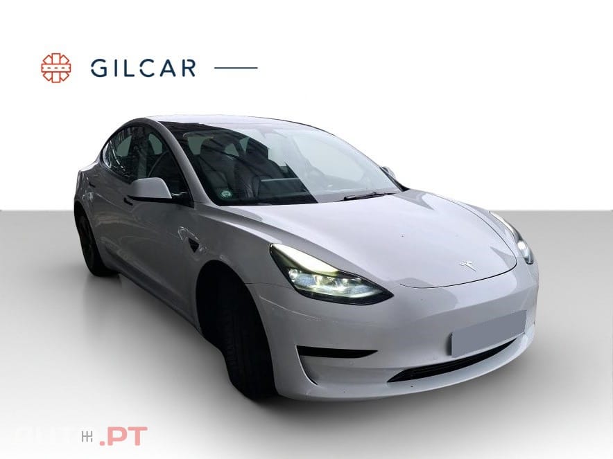 Tesla Model 3 RWD
