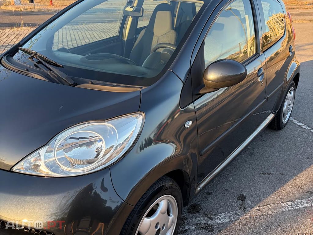 Peugeot 107 1.0 VTI Pure Tech