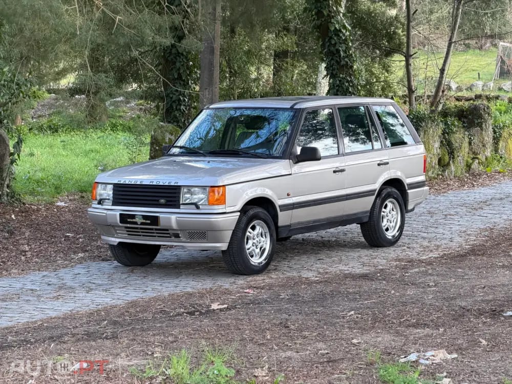 Land Rover Range Rover Outro