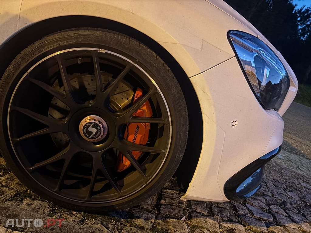 Mercedes-Benz CLA 45 AMG Shooting Brake 4-Matic