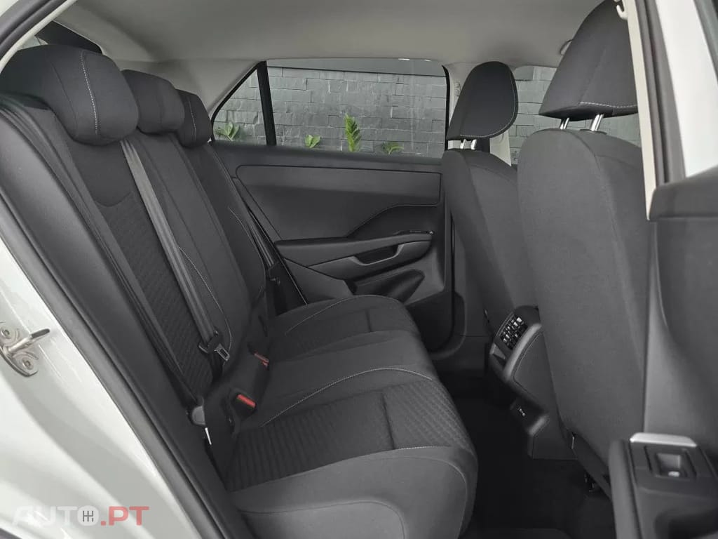 Volkswagen T-Roc 1.5 eTSI Trend DSG