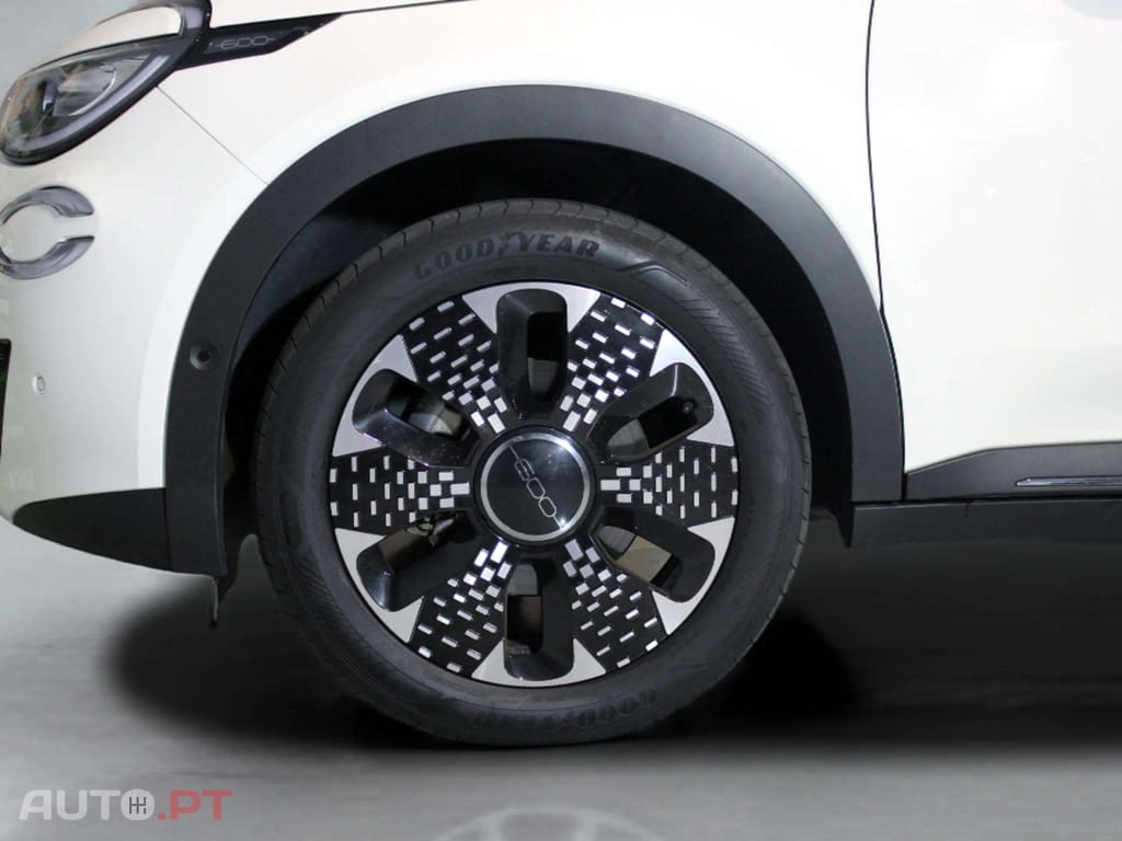 Fiat 600 1.2 Hybrid La Prima