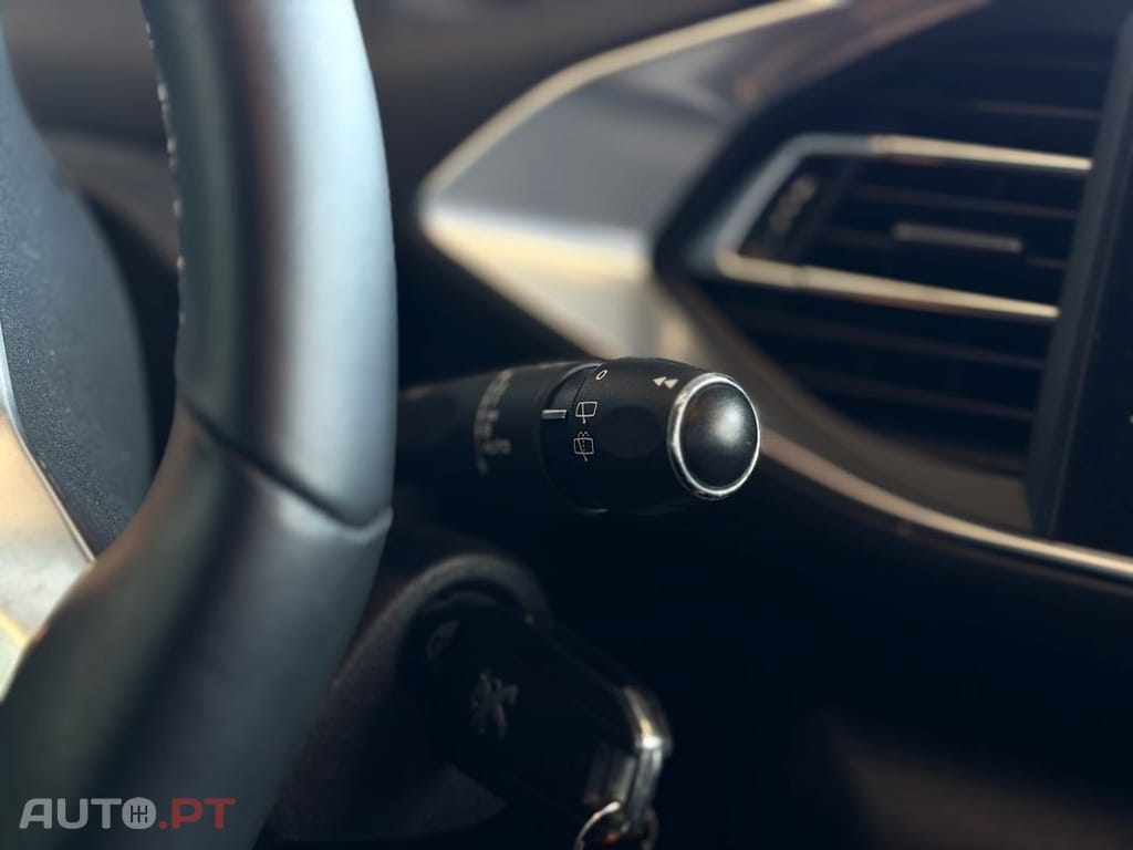 Peugeot 308 SW e-HDi 115 Stop & Start Active