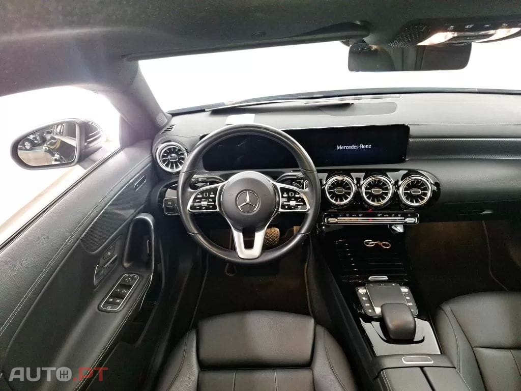 Mercedes-Benz CLA 250 e Shooting Brake Style Plus