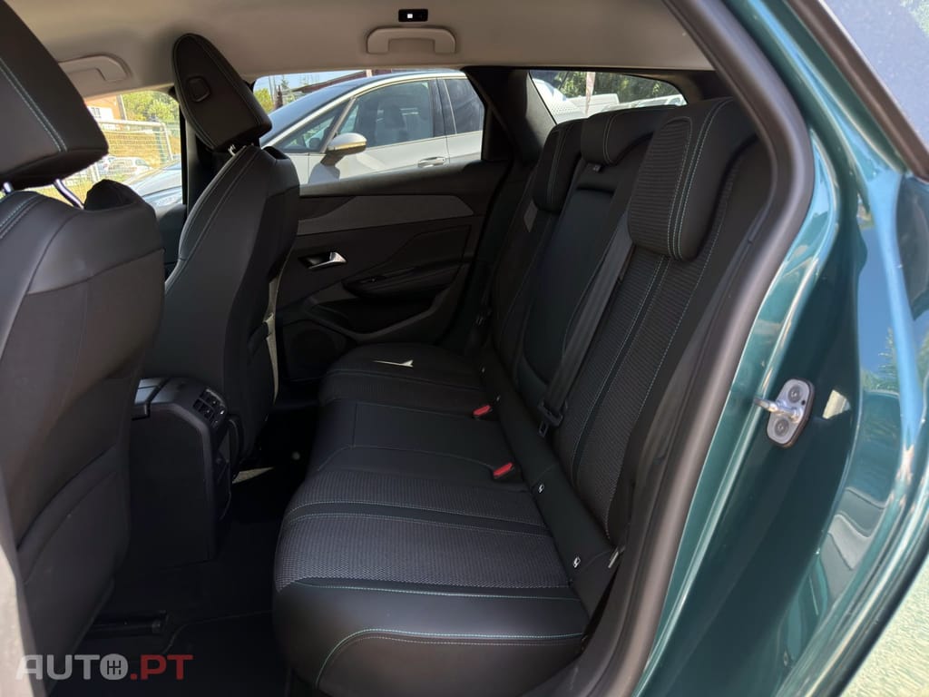 Peugeot 308 SW BlueHDi 130 EAT8 Allure Pack
