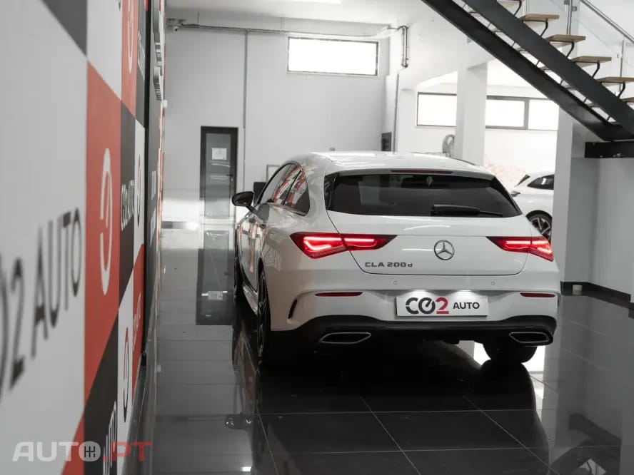 Mercedes-Benz CLA 200 d Shooting Brake AMG Line Aut.
