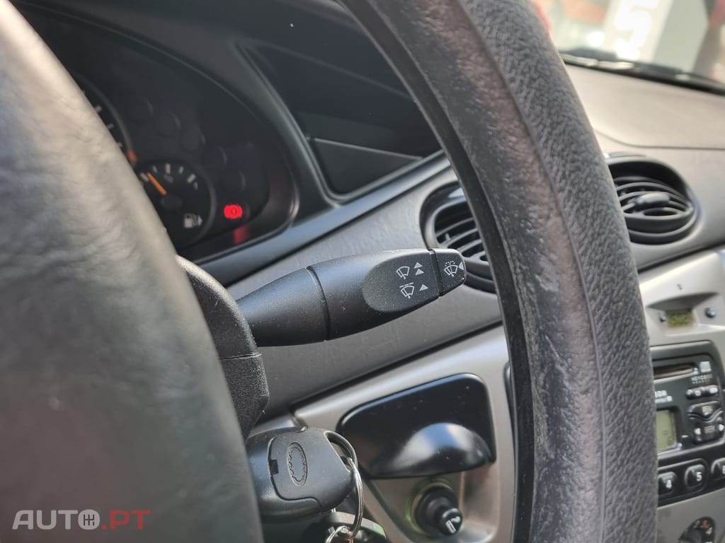 Ford Focus 1.4 X-Trend
