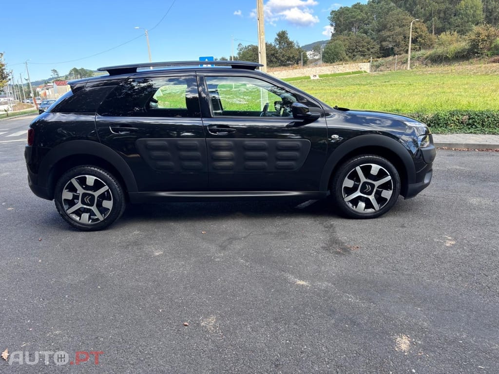 Citroen C4 Cactus 1.6 BlueHDi Feel J17