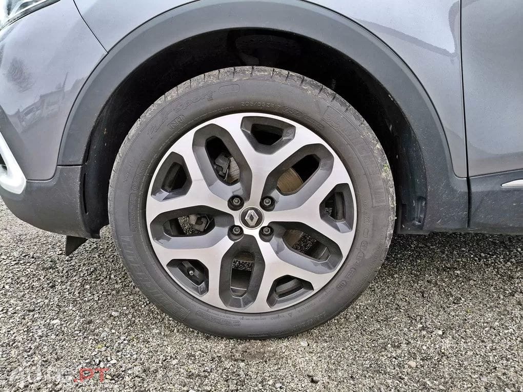 Renault Captur 1.3 TCe Exclusive