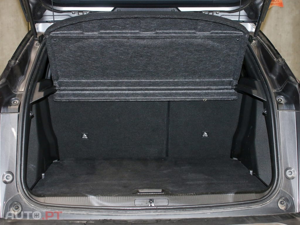 Peugeot 2008 1.2 PureTech GT Line EAT8
