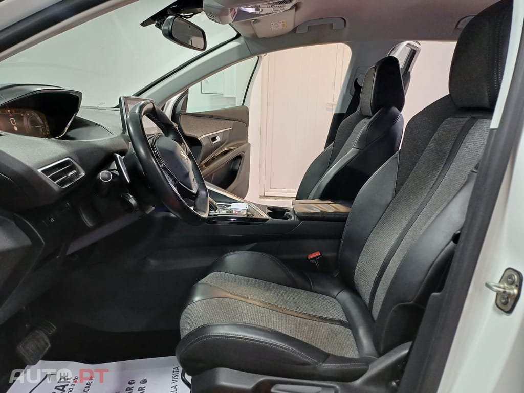 Peugeot 3008 1.6 BlueHDi Allure EAT6