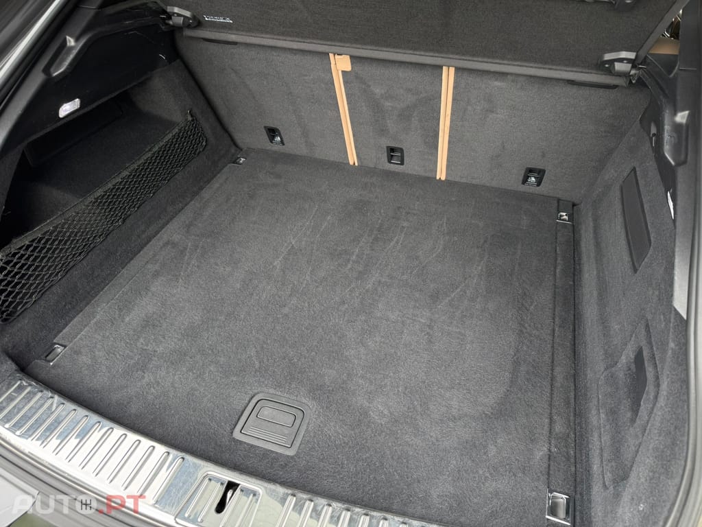 Porsche Cayenne Standard