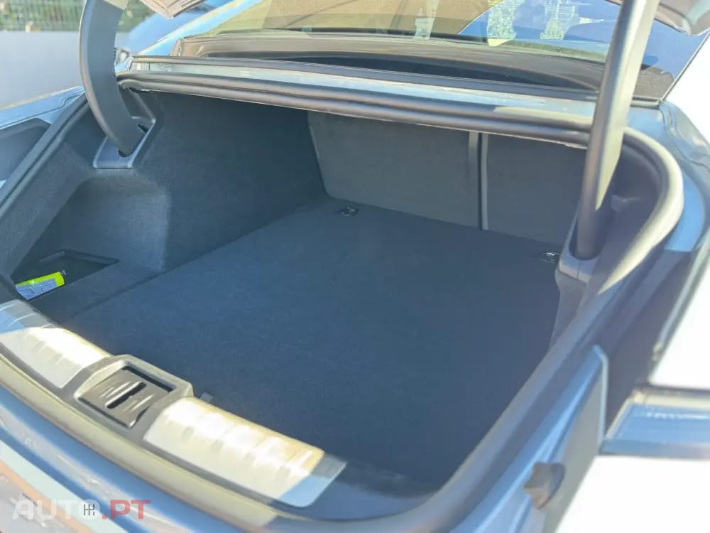 Porsche Taycan Turbo