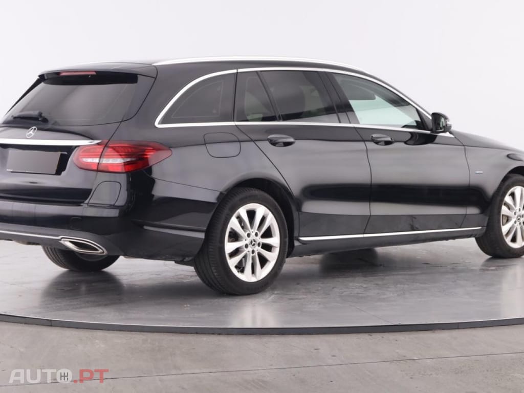 Mercedes-Benz C 300 e Avantgarde