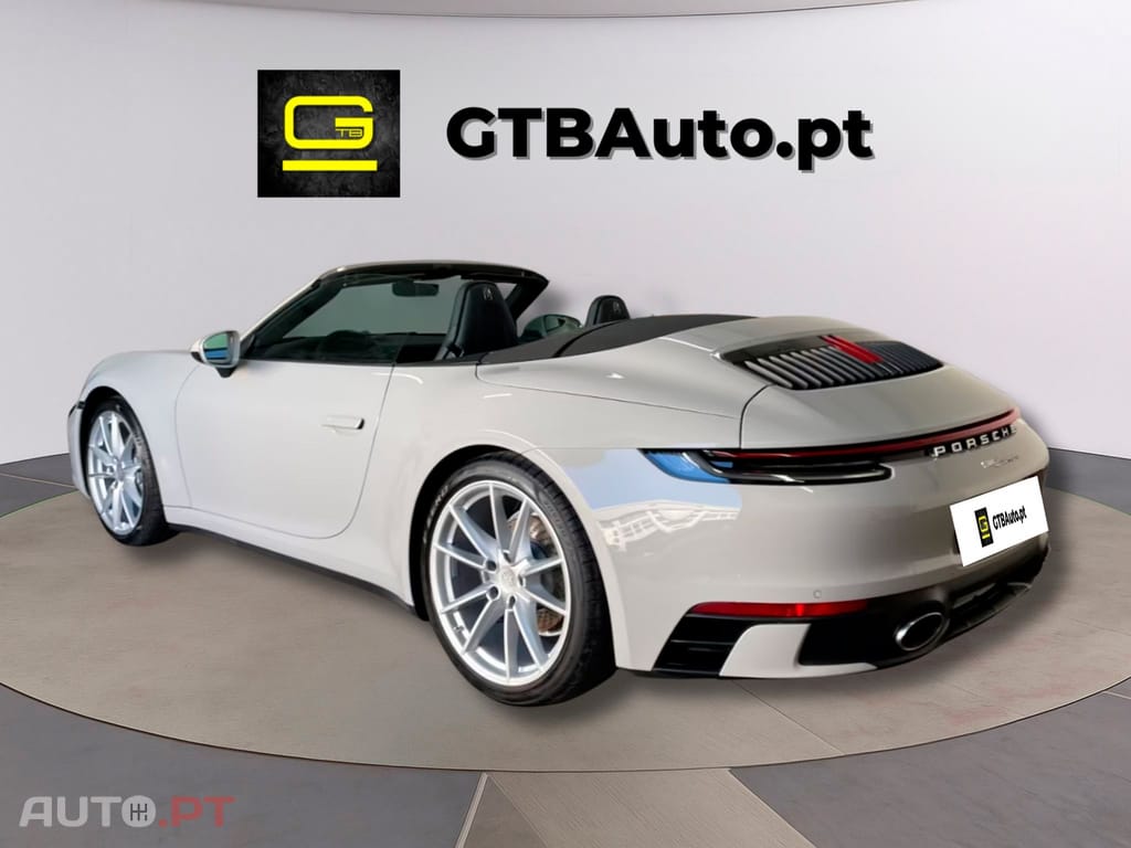 Porsche 911 Carrera Cabriolet 