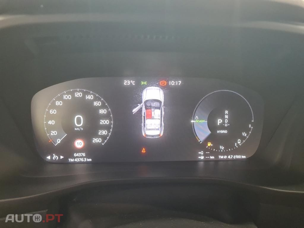 Volvo XC40 1.5 T5 PHEV Plus Dark